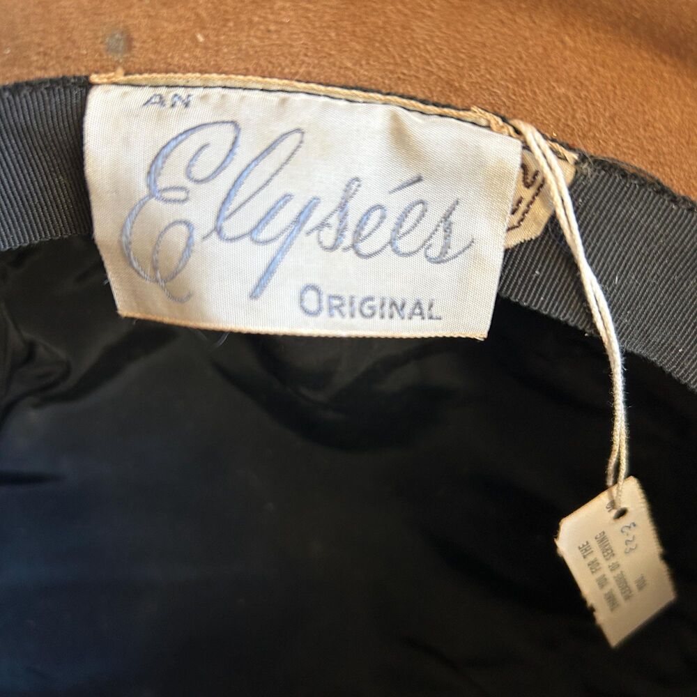Vintage 60s Tan Suede Structured Tall Turban Style Hat By Elysees DEADSTOCK - Picture 7 of 8